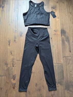 90 Degrees by Reflex Vintage Lux Black Embossed Tank Top and Leggings Set NWT